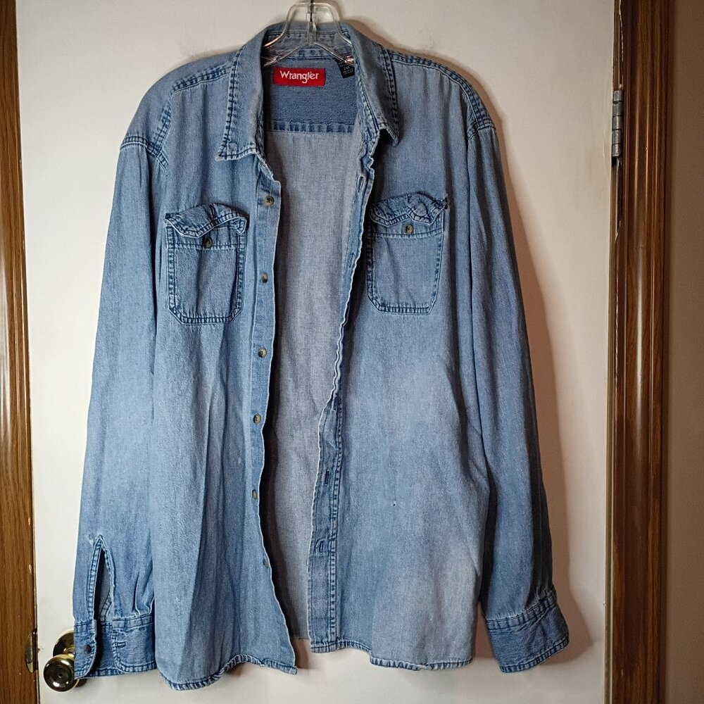 Wrangler Vintage Distressed Denim Shirt Men's 2XL Western Button Up Long Sleeve